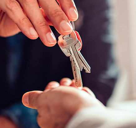 House keys are exchanges between hands